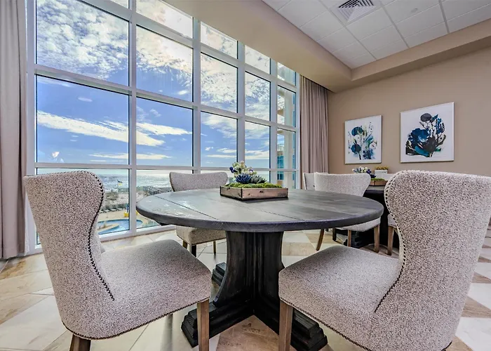 Phoenix Gulf Towers 408 Apartment