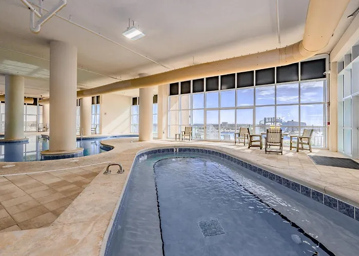 Phoenix Gulf Towers 408